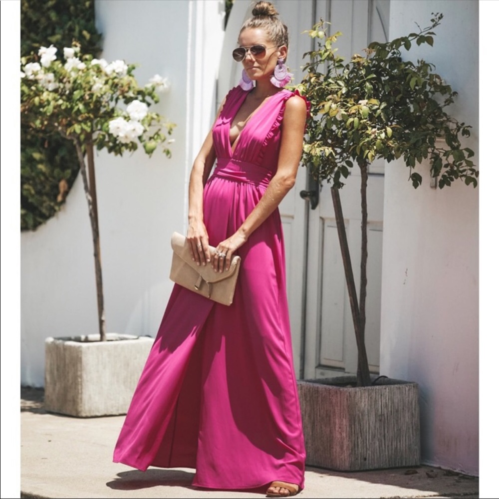 Vici Pink Maxi Dress Size Medium.